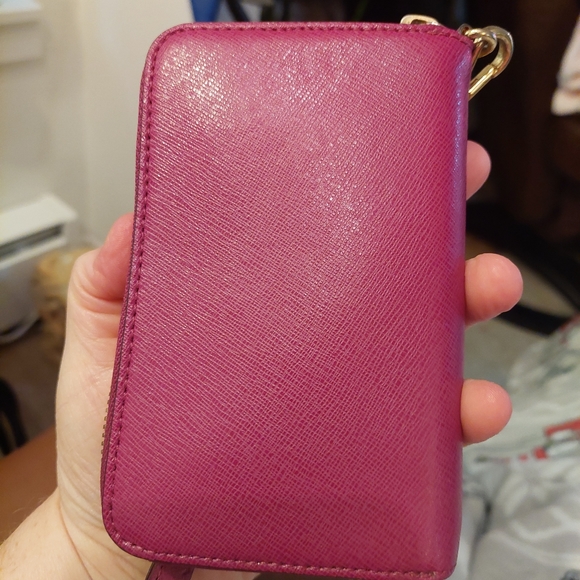 Michael Kors MK Jet Set Continental Zip-Around Leather Wallet Wristlet - Picture 4 of 4